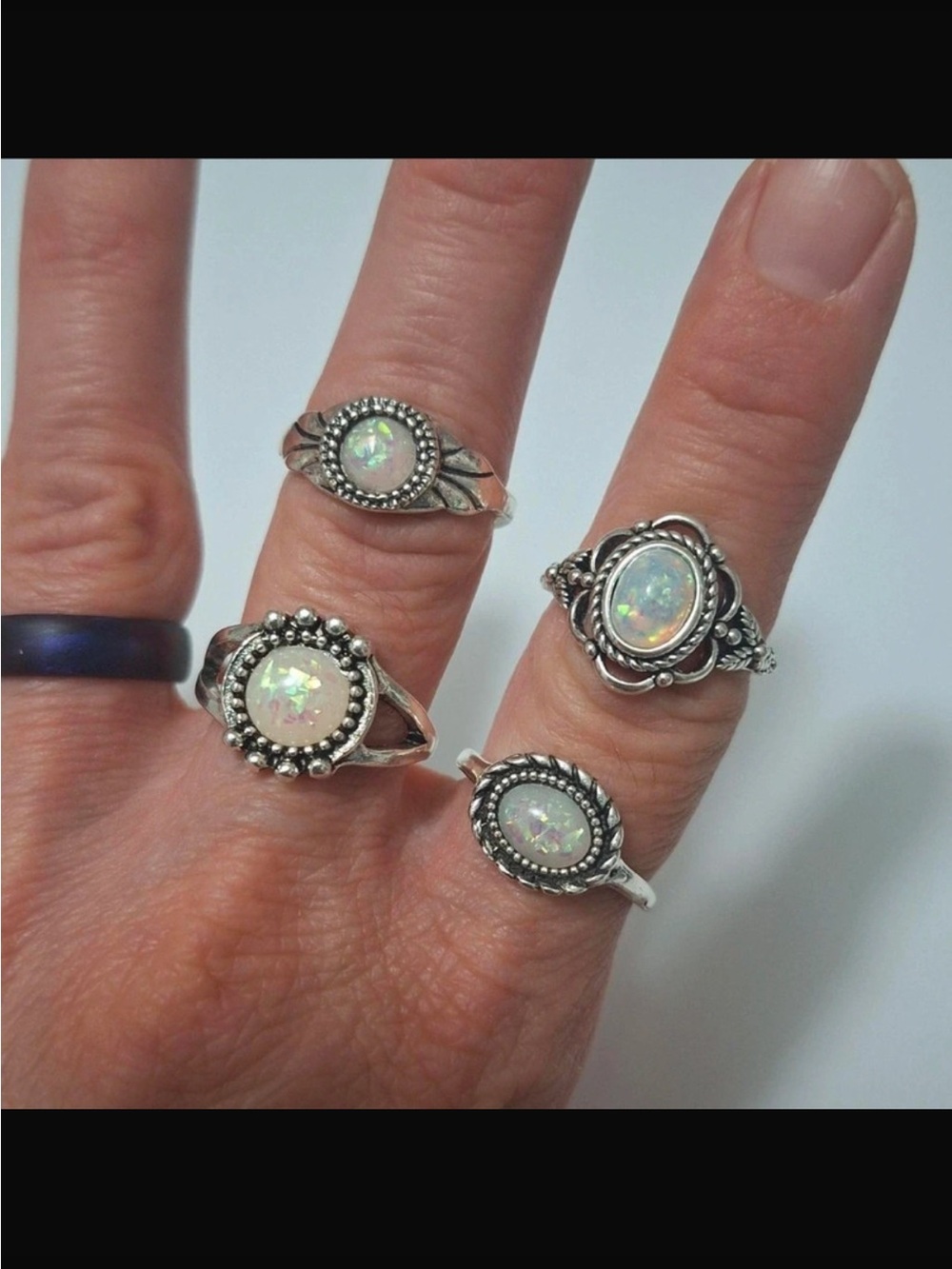 Vintage Style Boho White
Opal Ring Set (4 Pack)
7 / 17.3 mm
